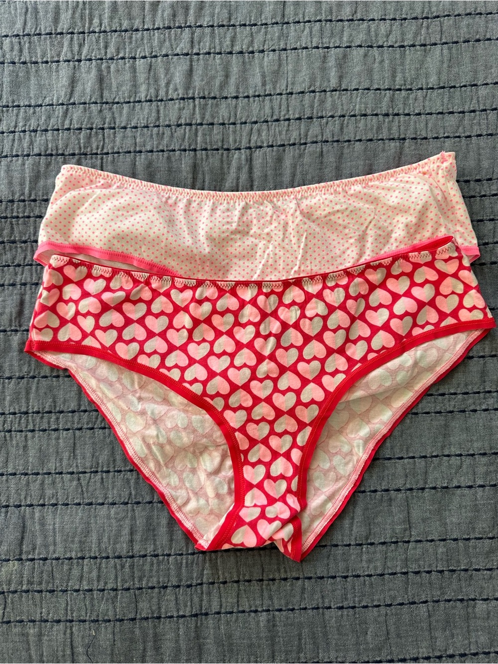 NWT Victoria’s Secret Hiphugger size large panties
